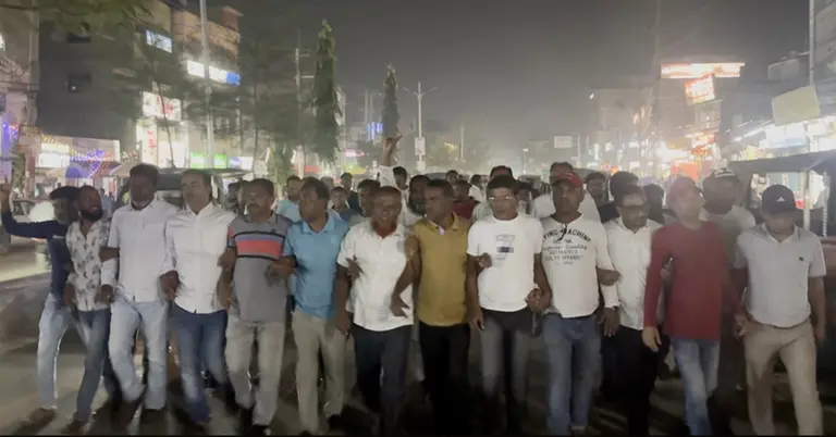 নাটোরে মিছিল